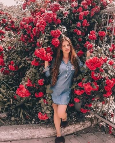 Alina 32 ans Sumy Ukraine