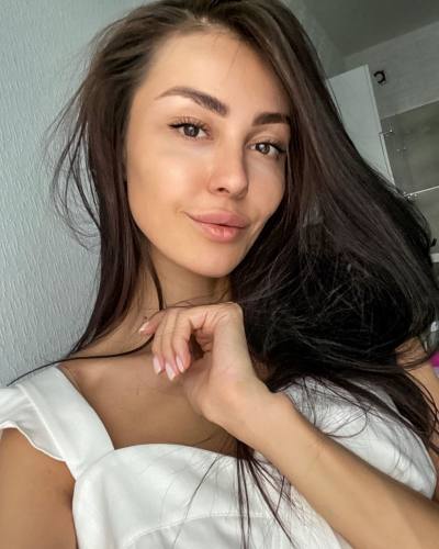 Irina 35 ans Minsk Biélorussie