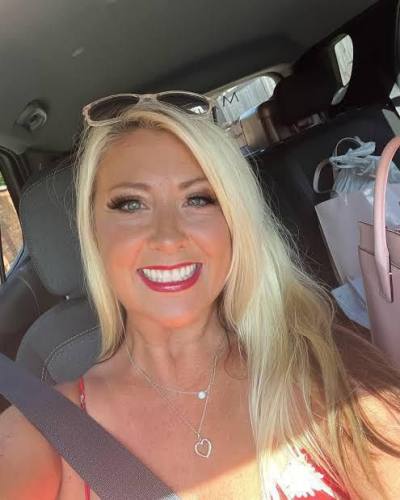 Adele 49 ans Hamburg Allemagne