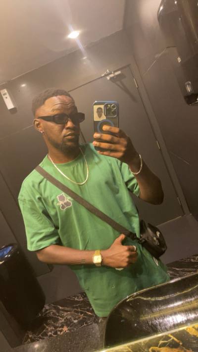 Oumar 31 ans Abidjan  Afrique du Sud