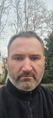 Christophe 51 лет Melun Франция