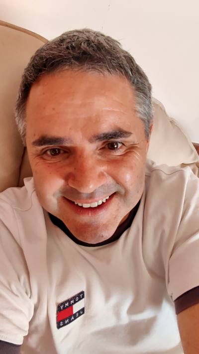 Roberto 57 лет Nice Франция