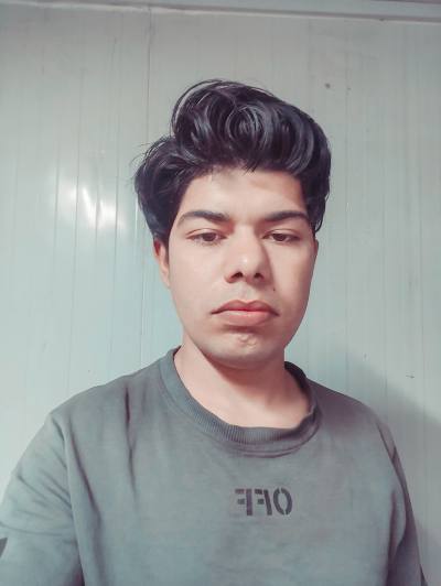 Qasim 21 лет San  Россия