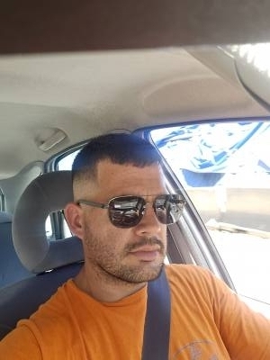 Quentin 32 лет Grasse Франция