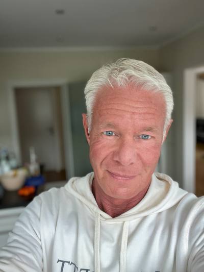 Christian 55 ans Detmold Allemagne