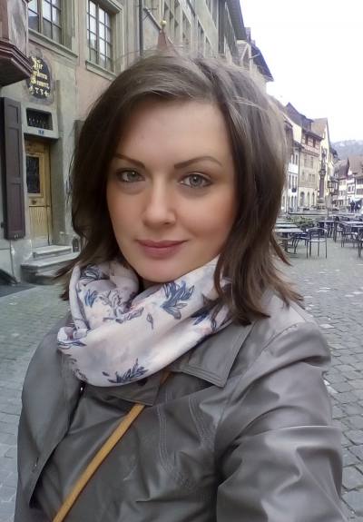 Diana 45 ans St Petersbur Russie