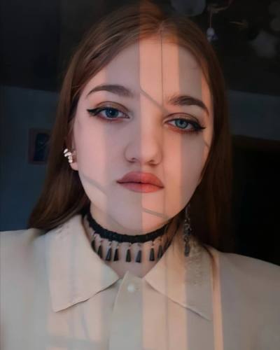 Elizabeth 22 ans Пинск Biélorussie