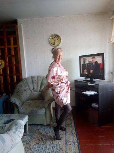 Алена 54 ans Красноярск Russie