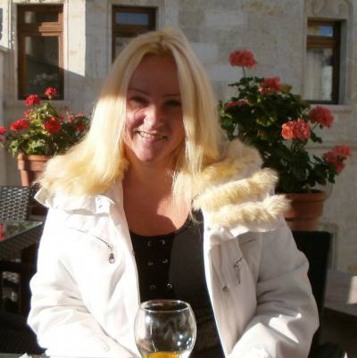 Irina 55 ans Simferopol Ukraine