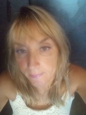 Helen 54 ans Cанкт-Петербург Russie