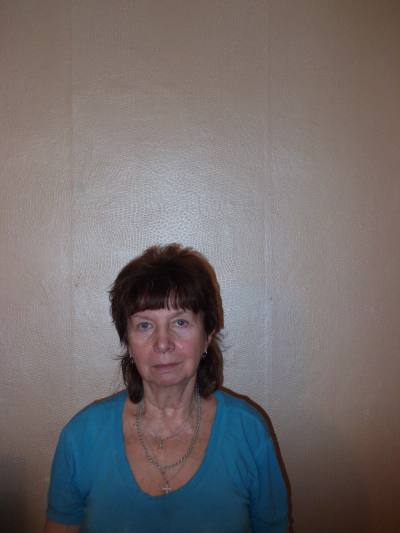 Tatiana 78 ans Cанкт-Петербург Russie