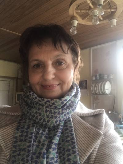 Svetlana 70 ans Vasileostrovskii Russie