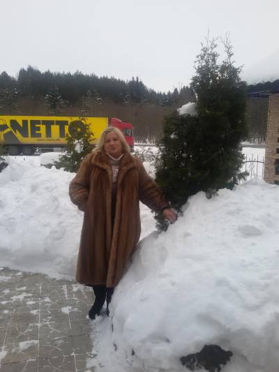 Antonina 73 ans Minsk Biélorussie