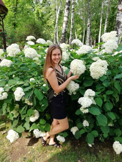 Olena 39 Jahre Poltava Ukraine