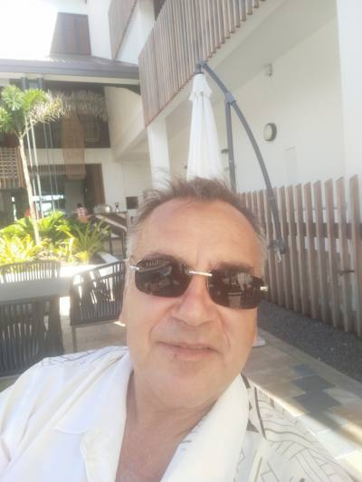 Tony 59 ans Tafatafa Samoa