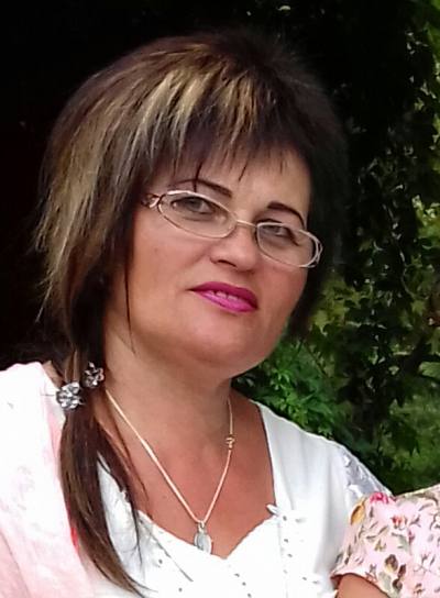 Lyubov 63 ans Tyla Russie