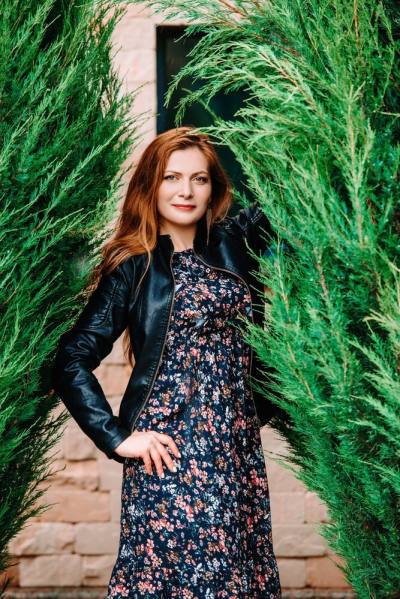 Anna 43 ans Cherkasy Ukraine
