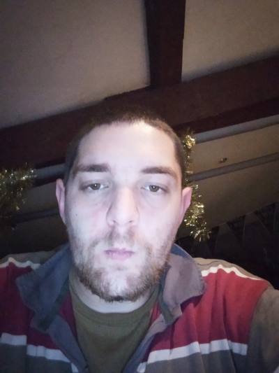 François 26 лет F86624506@gmail.com Великобритания