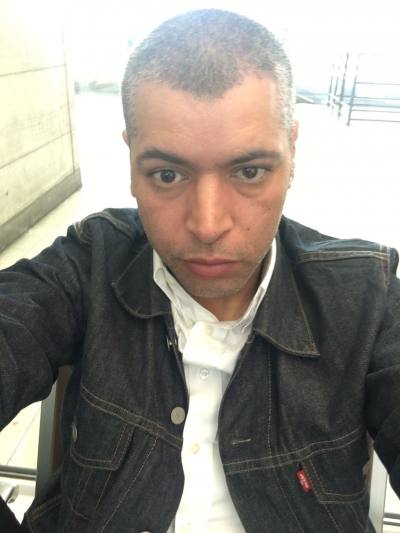 Sami 46 ans Paris France