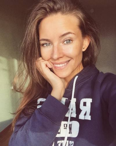 Nadya 44 ans Minsk Biélorussie