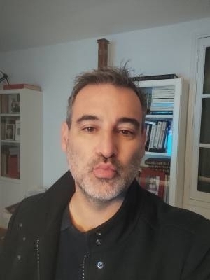 Argead 52 лет Avignon  Франция