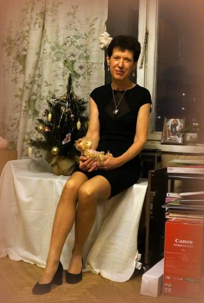 Eva 64 ans Moscou Russie