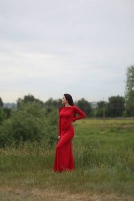 Lora 49 ans Lugansk Ukraine
