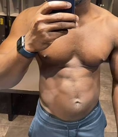 Rudy 22 ans Minsk Biélorussie