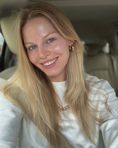 Maria 42 ans Киев Ukraine