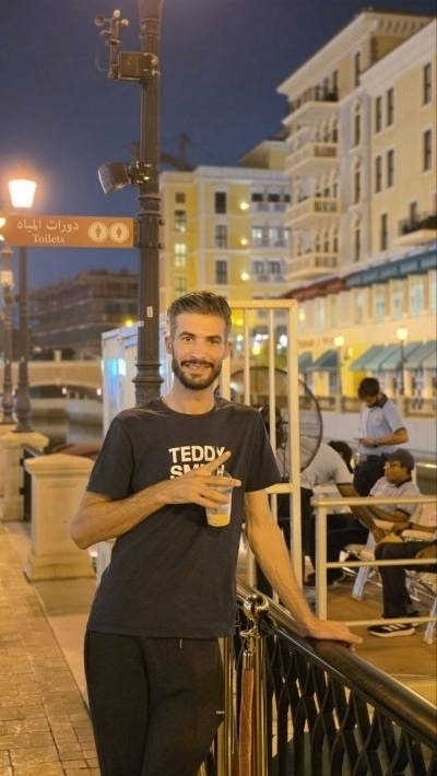 Cédric 34 лет Tiaret  Алжир