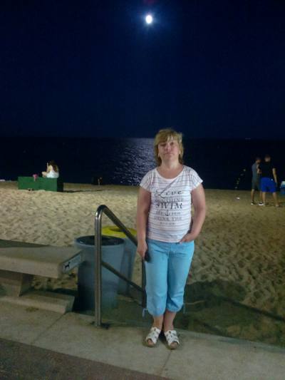 Galina 55 ans Petropolis Russie