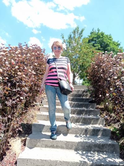 Lina 59 ans Kiev Ukraine