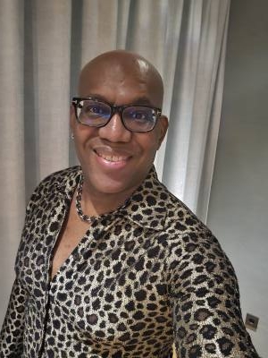 Franck 59 ans Paris France