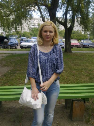 Julia 37 ans Brest Biélorussie
