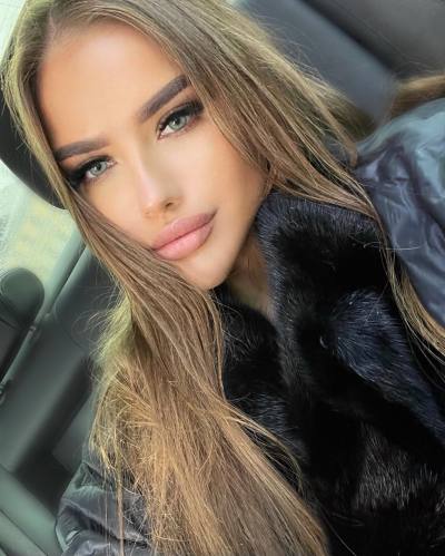 Yana 33 ans Minsk Biélorussie