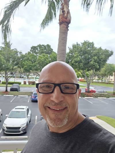 Brandon 63 ans Aurora Etats-Unis