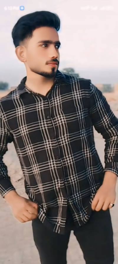 Rana 23 лет Karachi Pakistan