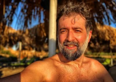 Richard 54 лет Marseille  Франция