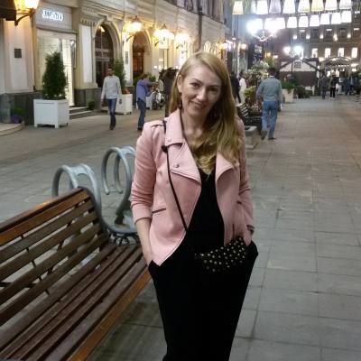 Olga 50 ans Москва Russie