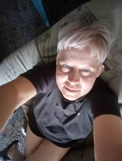 Алена 54 ans Красноярск Russie