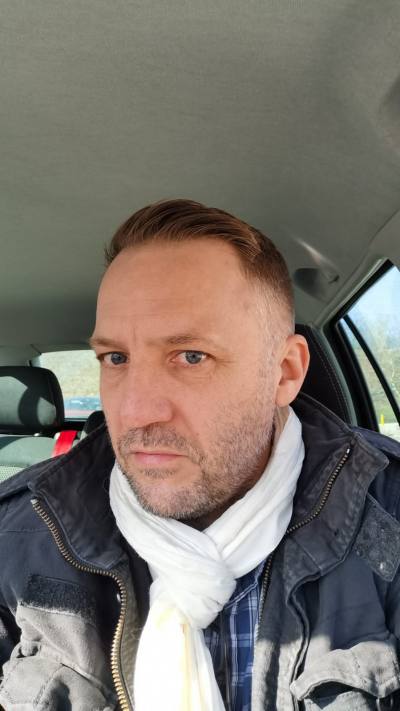 Yvan 54 ans Geneve Suisse