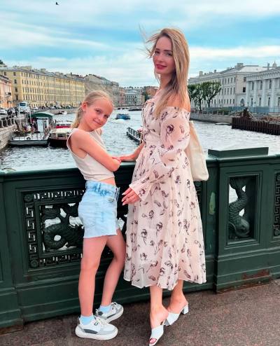 Julia 38 ans Minsk Biélorussie