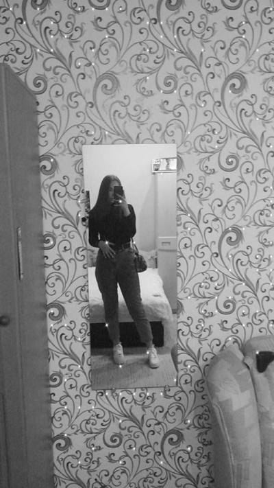 Лера 23 ans Sumy Ukraine