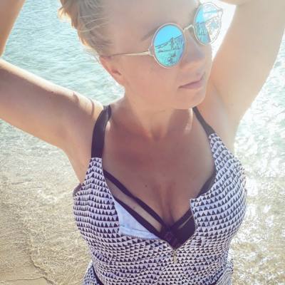 Olga 35 ans Yalta Russie