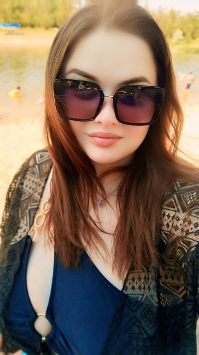 Ilona 26 Jahre Kryvyi Rih  Ukraine
