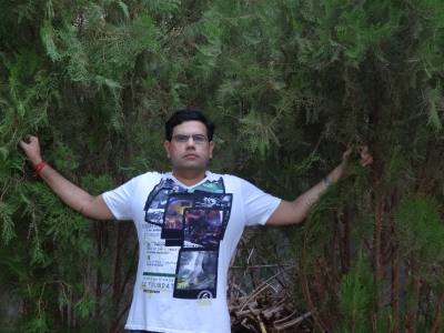 Bhavin 46 лет Rajkot Индия