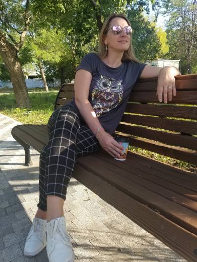 Alena 44 ans Симферополь  Russie