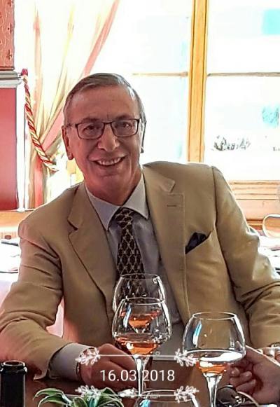 Claudio 79 лет Lausanne Швейцария