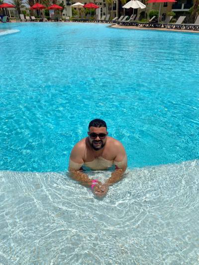 Farid 44 ans Charleroi  Belgique