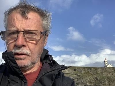 Michel 69 лет Le Bugue Франция